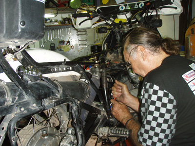 36 Clutch and pressure plate replacement P3100062.jpg